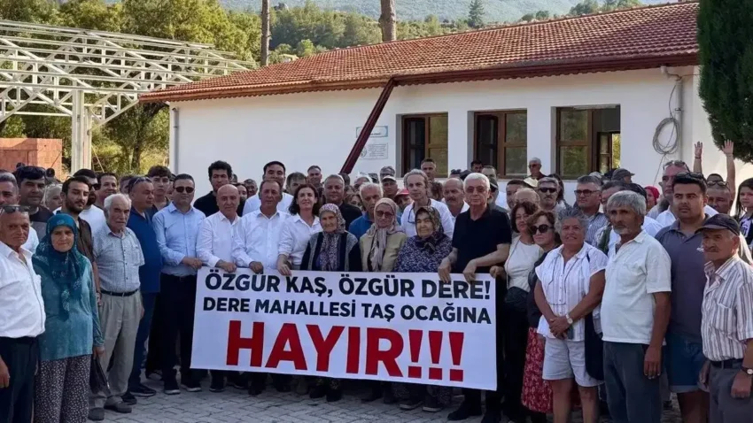 Kasta mermer ocagi protestosu sit alani ve orman varligina verilen onaya yurttas tepkili IjDnelah